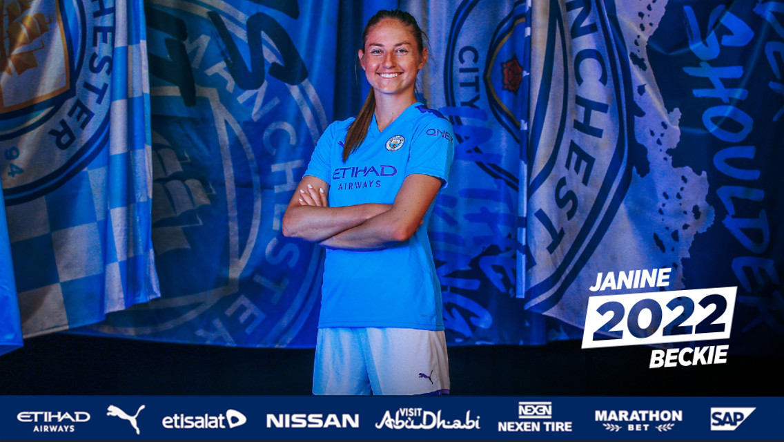 Beckie prolonge à City !