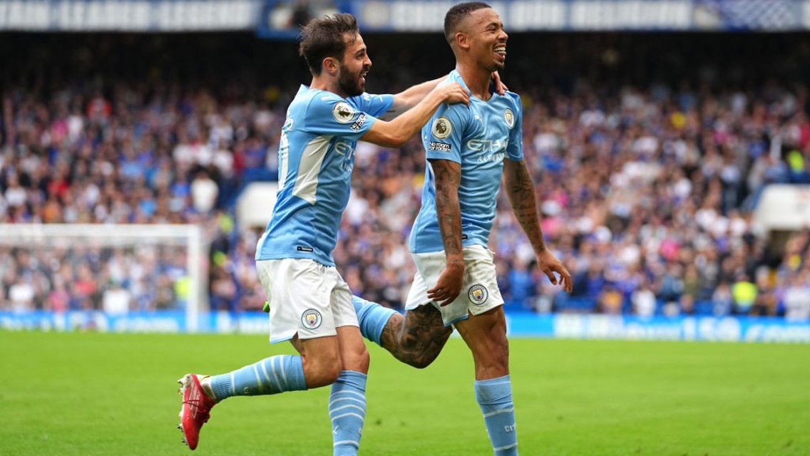 ALL SMILES: Jesus celebrates.