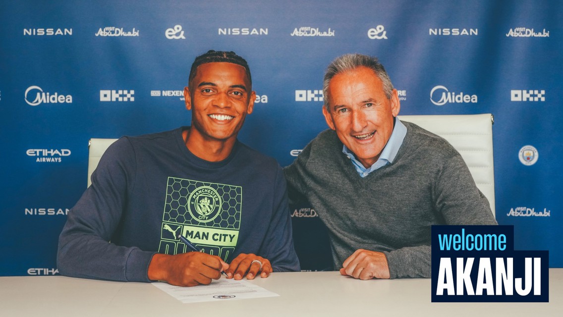 City seal Akanji signing 