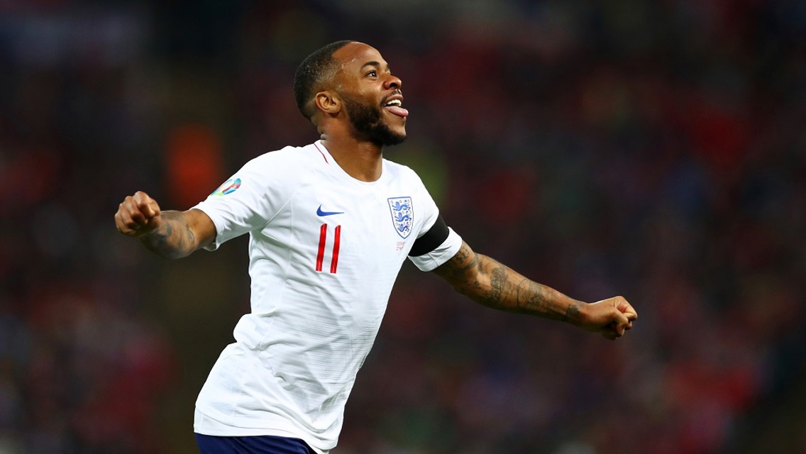 Sterling cetak hat-trick pertama bagi Inggris