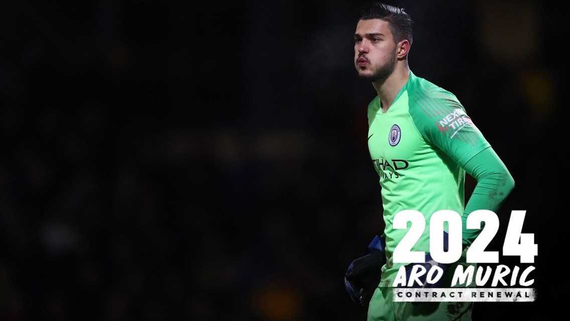 Arijanet Muric emprestado após renovar contrato